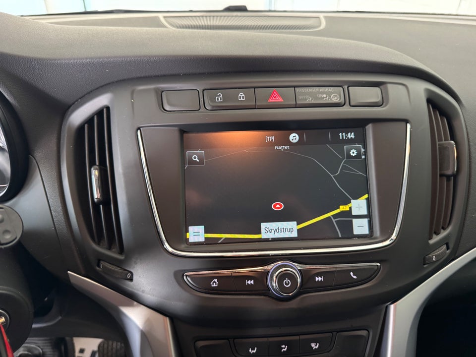 Opel Zafira Tourer 1,4 T 140 Enjoy 7prs 5d