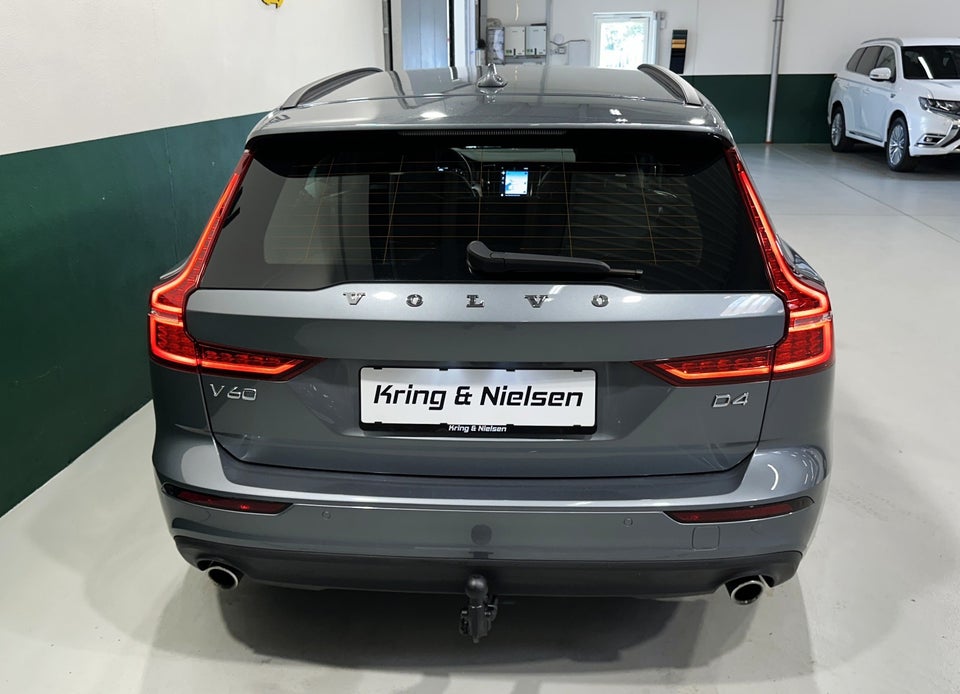 Volvo V60 2,0 D4 190 Momentum aut. 5d