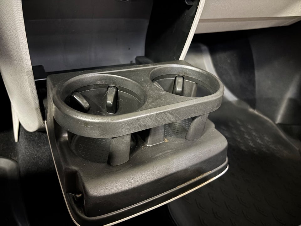 VW ID.Buzz 77 Pro SWB 5d