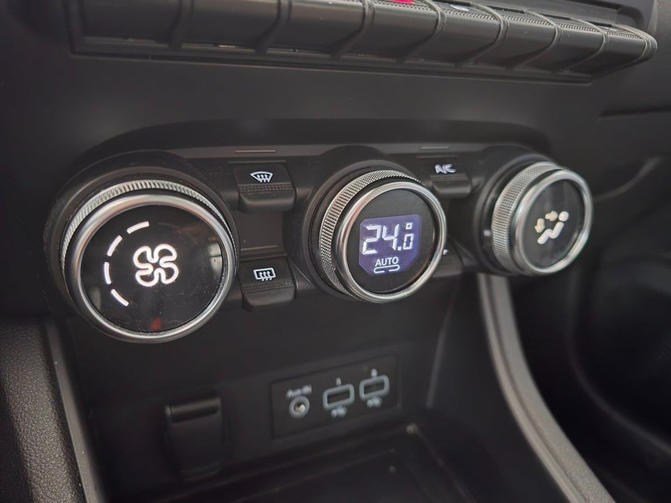 Renault Captur 1,6 E-Tech Zen 5d