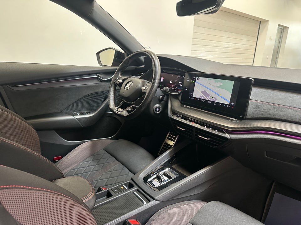 Skoda Octavia 1,4 TSi iV RS Combi DSG 5d