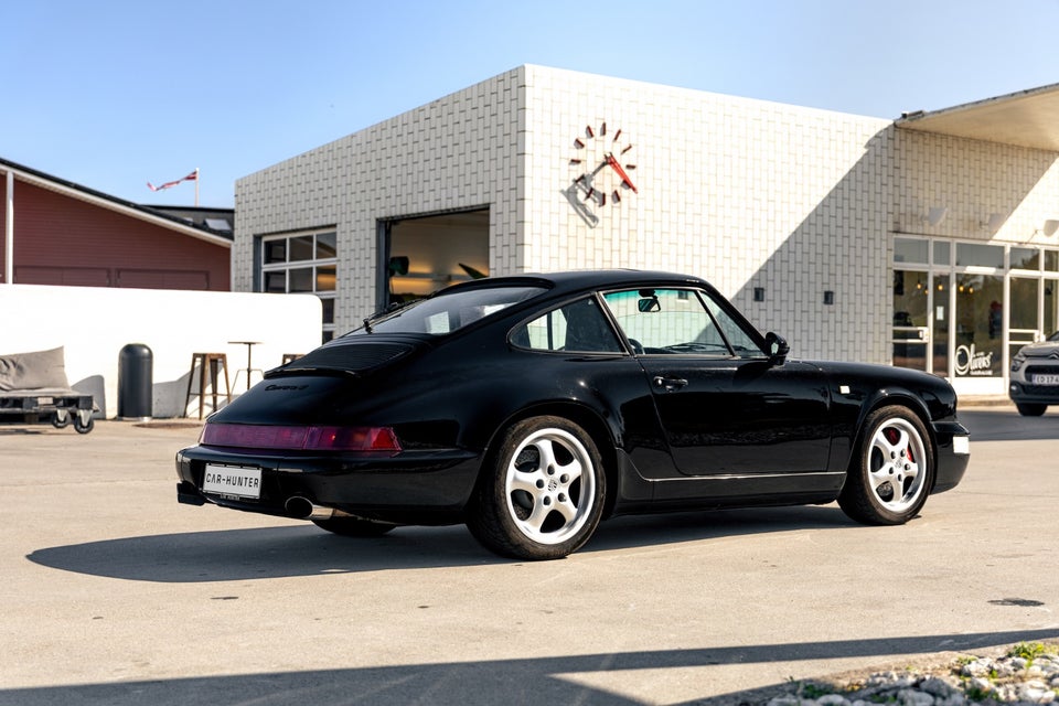 Porsche 911 3,6 Carrera 4 Coupé 2d