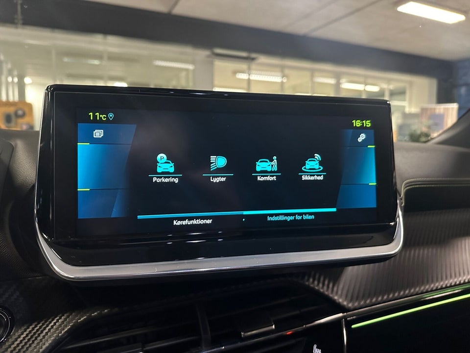 Peugeot e-2008 50 GT 5d