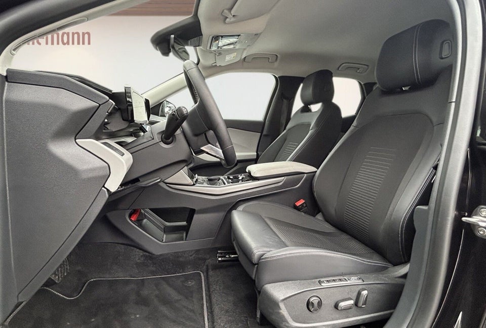 Ford Explorer 77 Select Extended Range 5d