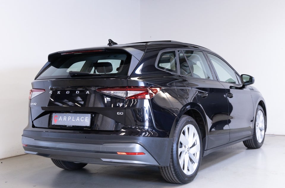 Skoda Enyaq 60 iV Loft 5d