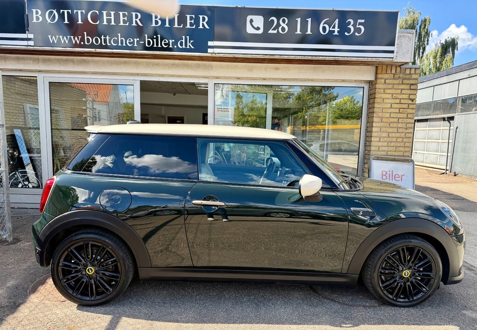 MINI Cooper SE Resolute Edition 3d