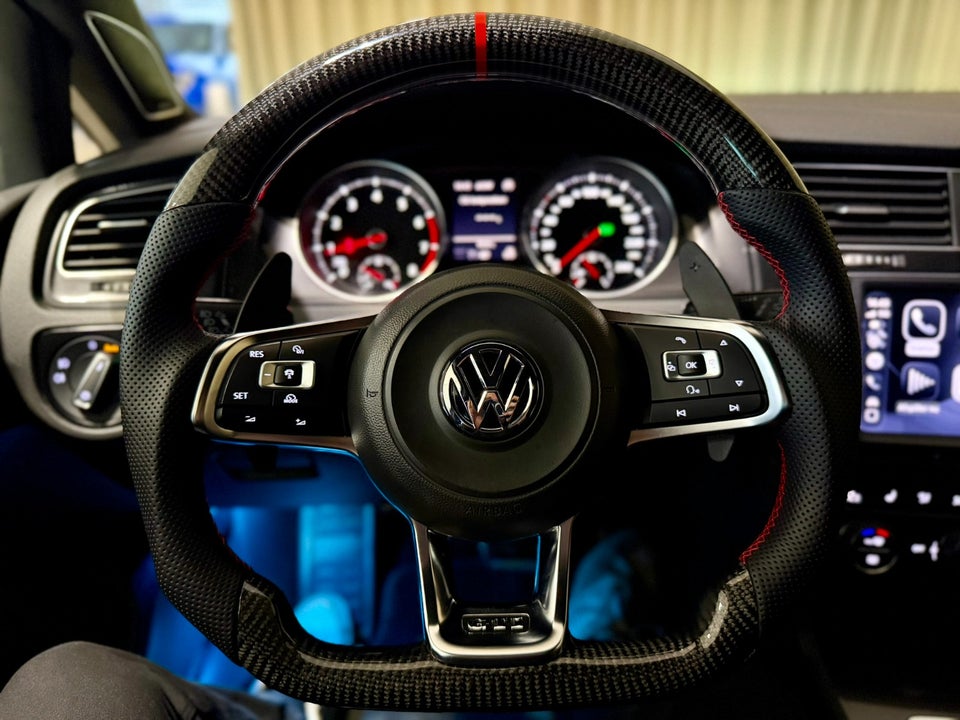 VW Golf VII 2,0 GTi Performance DSG BMT 5d