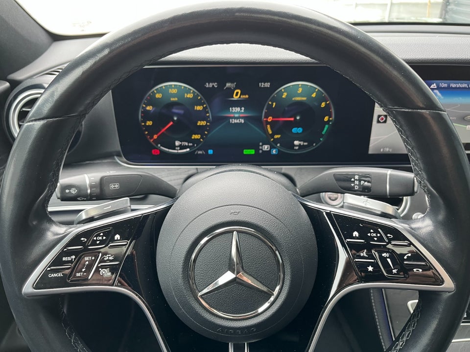 Mercedes E300 de 2,0 AMG Line aut. 4d