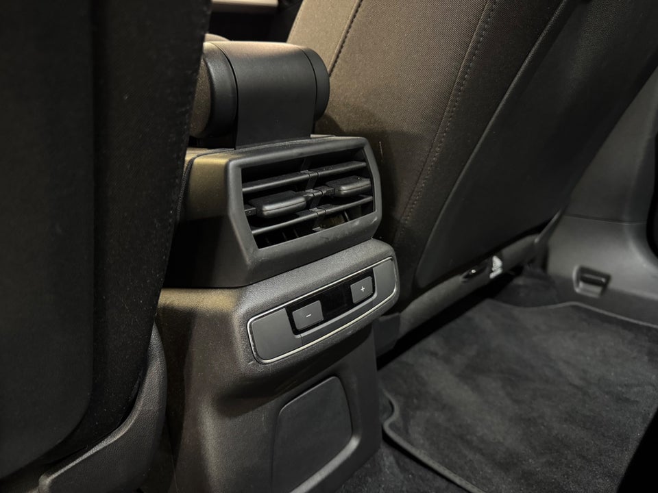 Audi Q4 e-tron 40 Attitude Sportback 5d