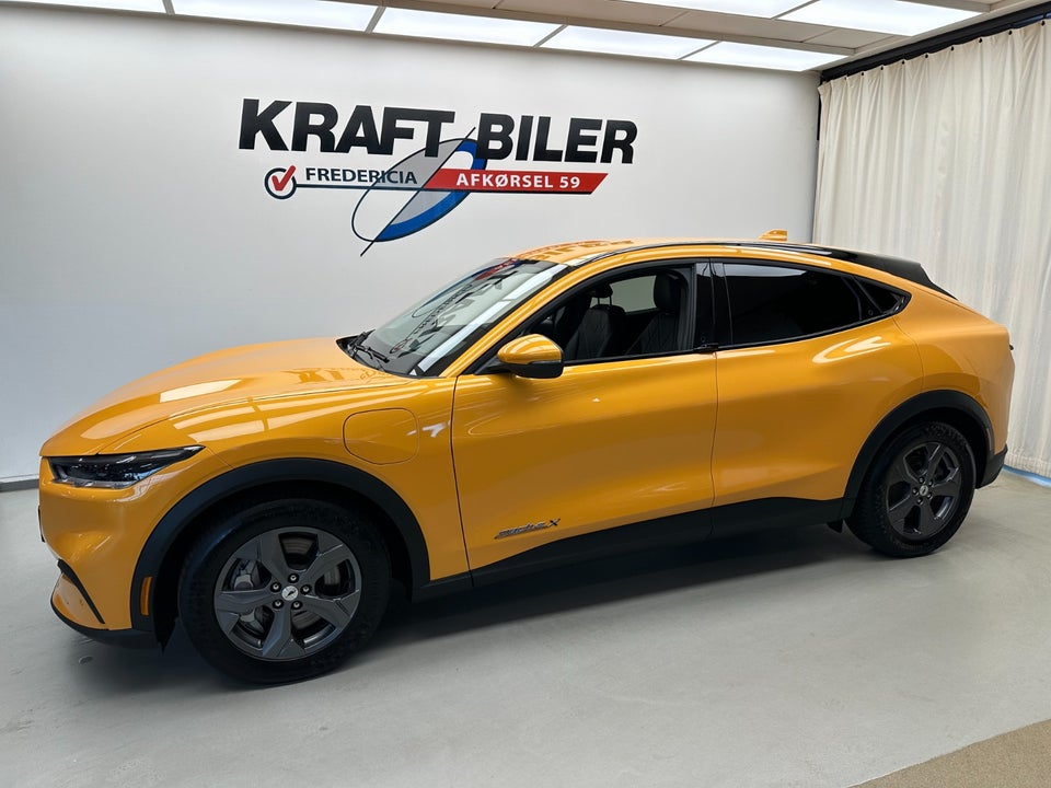 Ford Mustang Mach-E 98 Extended Range 5d