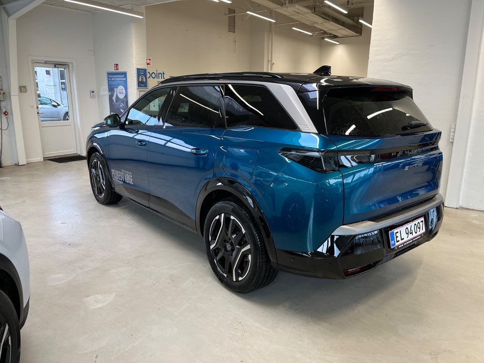 Peugeot e-5008 77 GT Pack 7prs 5d