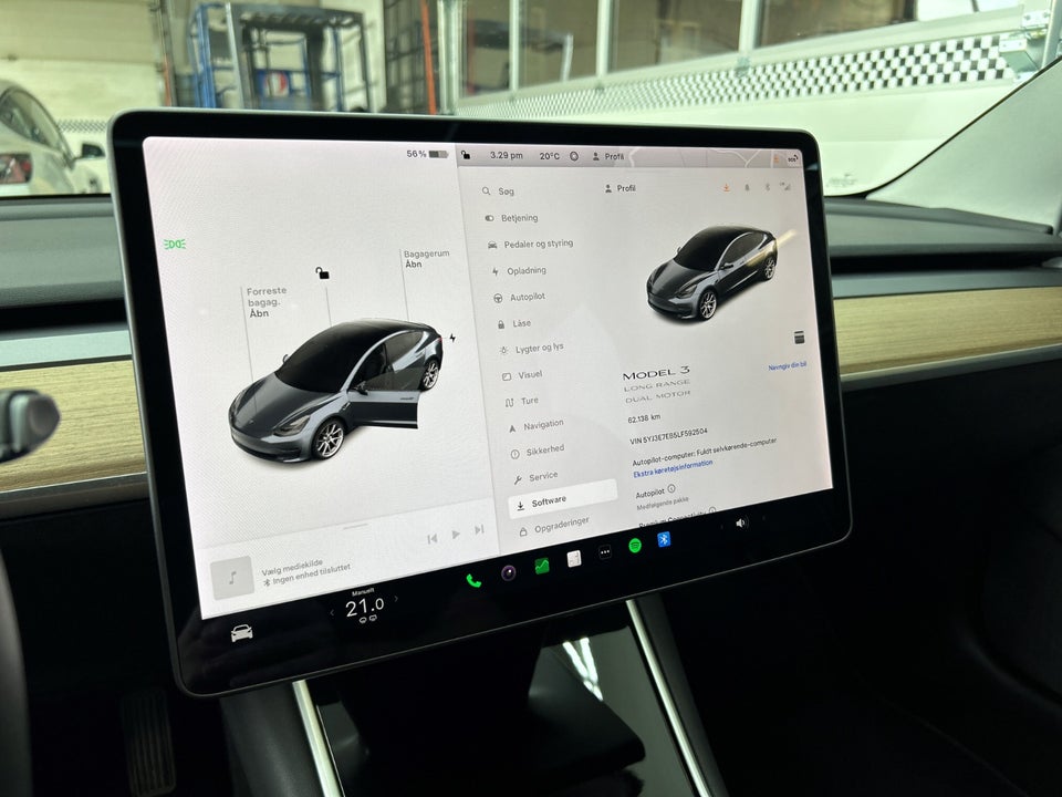 Tesla Model 3 Long Range AWD 4d