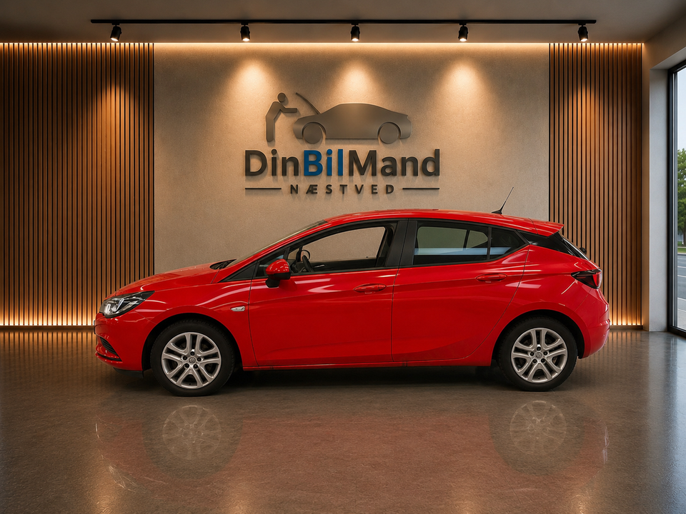 Opel Astra 1,0 T 105 Enjoy 5d