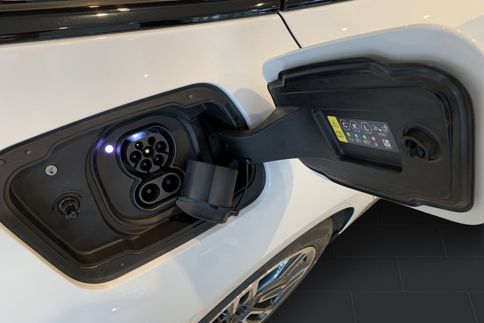 BMW i5 xDrive40 Touring Fully Charged 5d
