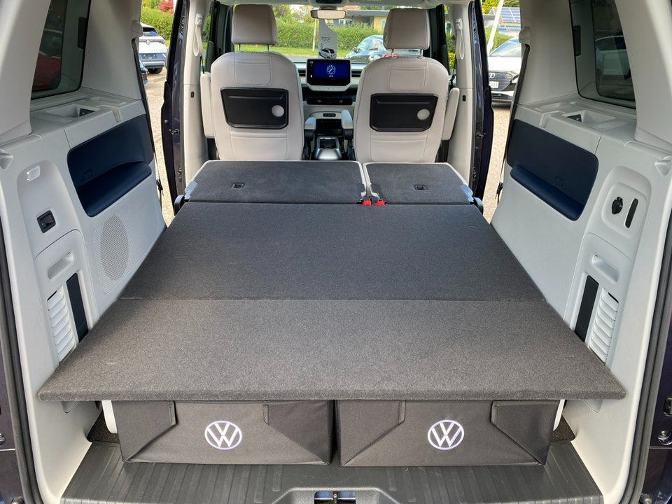 VW ID.Buzz 77 Pro SWB 5d