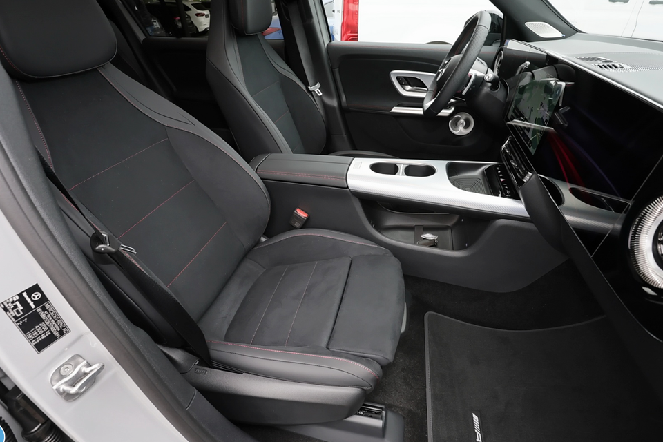 Mercedes GLB250+ electric AMG Premium 5d