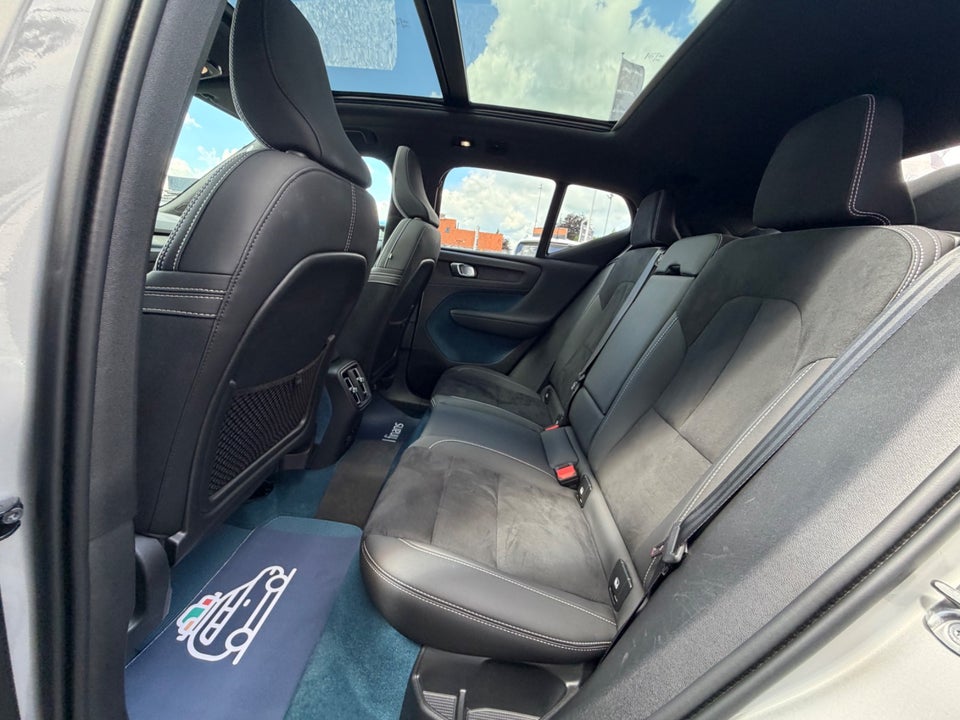 Volvo XC40 ReCharge Extended Range Ultimate 5d