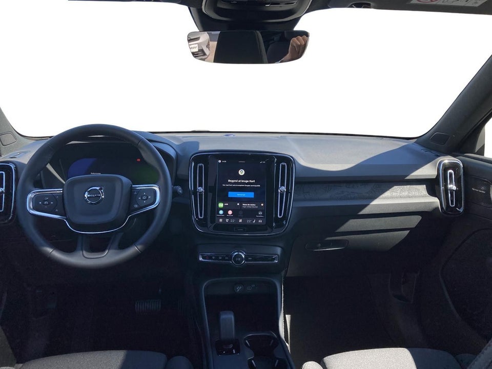 Volvo EX40 Extended Range Black Edition 5d