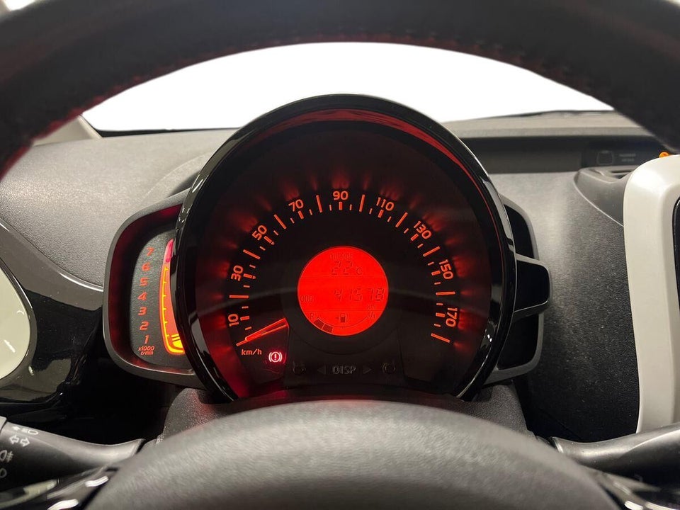 Toyota Aygo 1,0 VVT-i x-pure 5d
