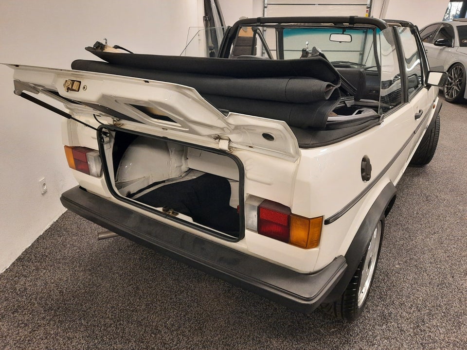 VW Golf I 1,6 Cabriolet 2d