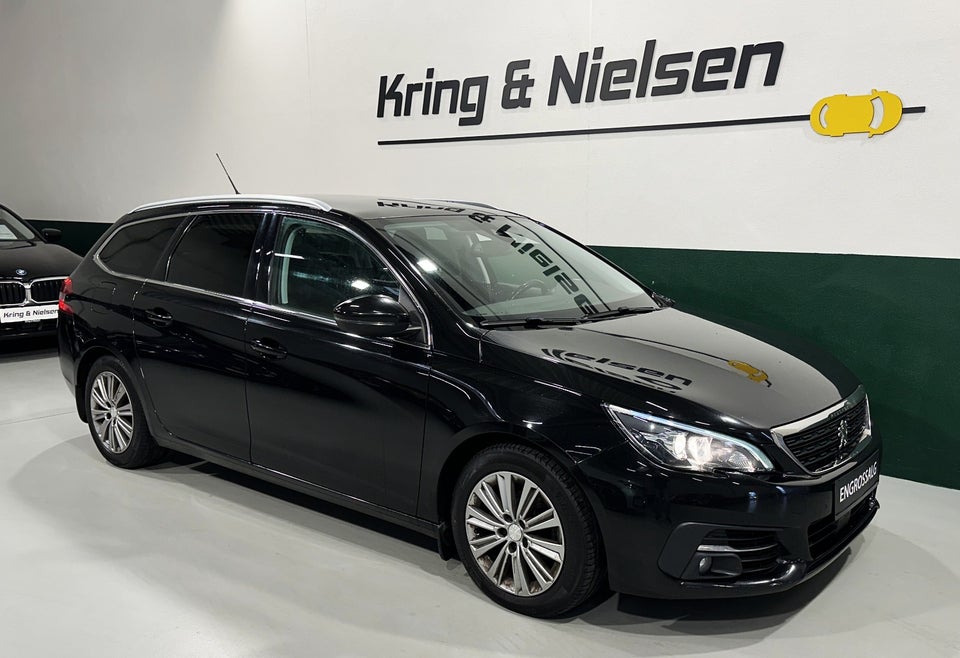 Peugeot 308 1,6 BlueHDi 120 Allure Sky SW EAT6 5d