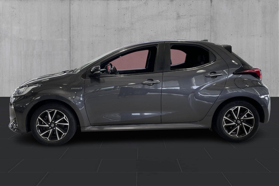 Toyota Yaris 1,5 Hybrid H3 e-CVT 5d