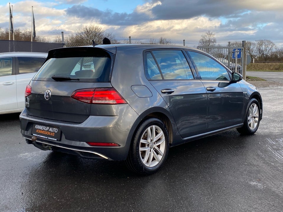 VW Golf VII 1,5 TSi 130 Comfortline 5d