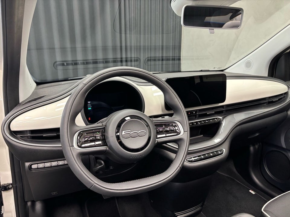 Fiat 500e 42 Icon Cabrio 2d