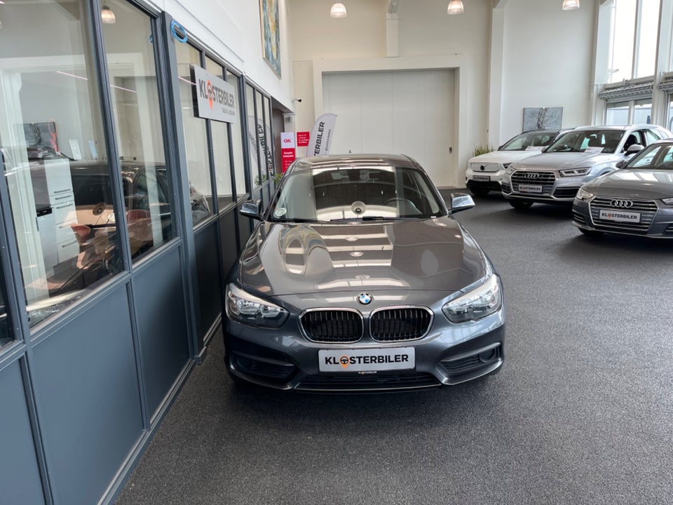 BMW 120d 2,0 Connected aut. 5d