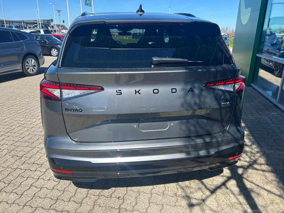 Skoda Enyaq 85 iV Sportline Advanced 5d