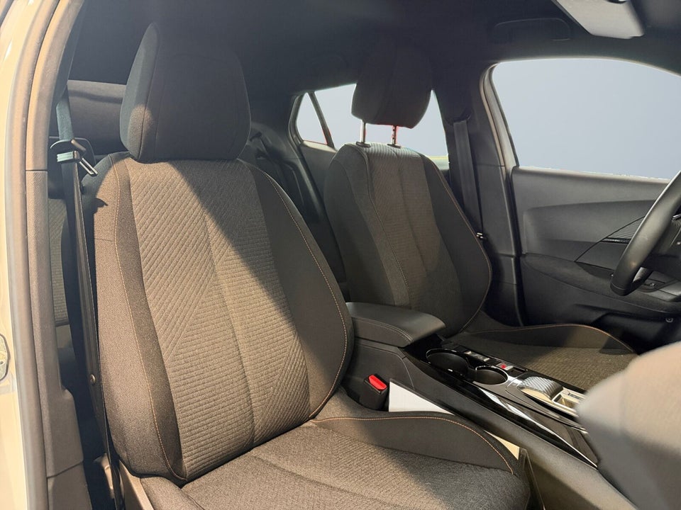 Peugeot e-2008 54 Style 5d