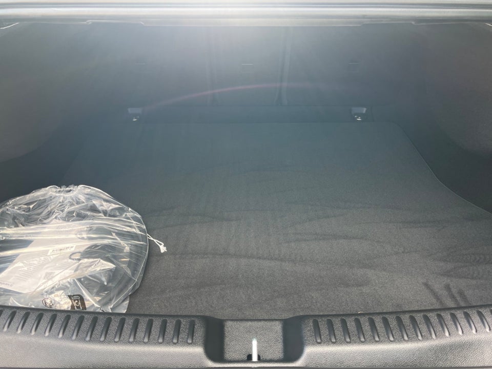 Mercedes CLA250+ electric Progressive 4d