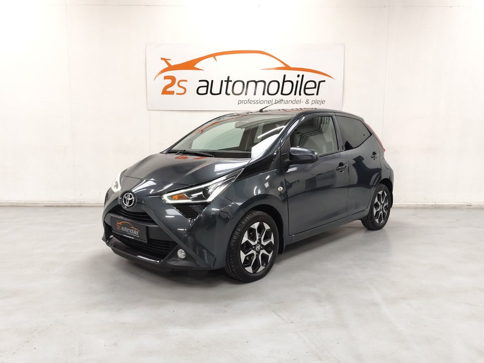 Toyota Aygo 1,0 VVT-i x-press 5d