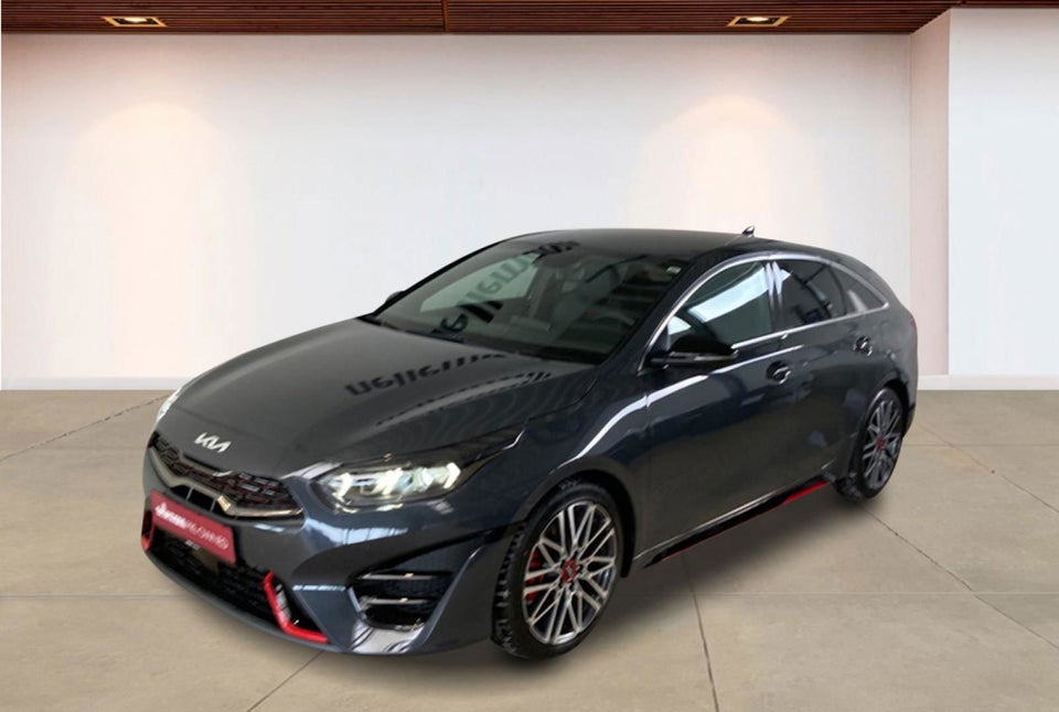 Kia ProCeed 1,6 T-GDi GT DCT 5d