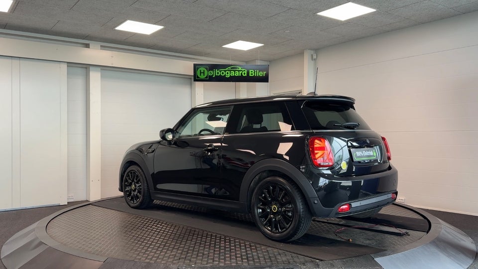 MINI Cooper SE Edition Premium 3d