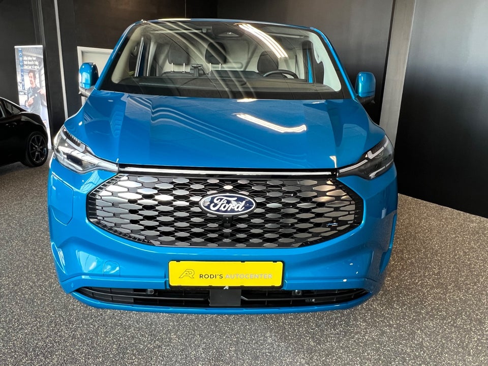 Ford E-Transit Custom 340L 64 Limited