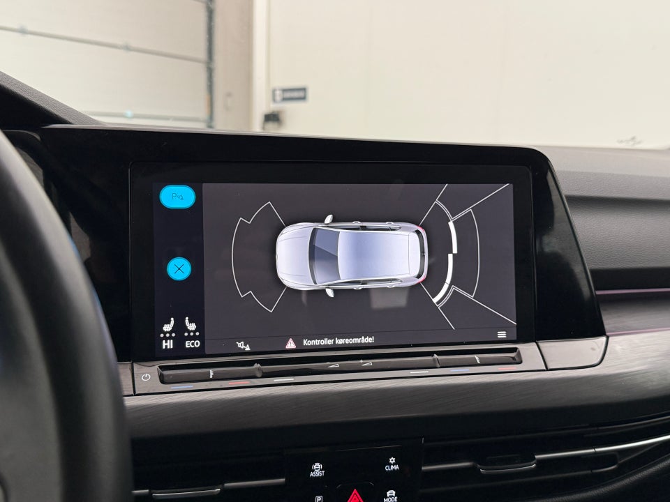 VW Golf VIII 1,4 eHybrid DSG 5d