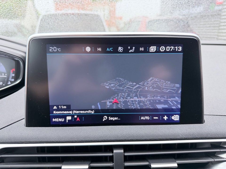Peugeot 5008 1,5 BlueHDi 130 Allure 7prs 5d
