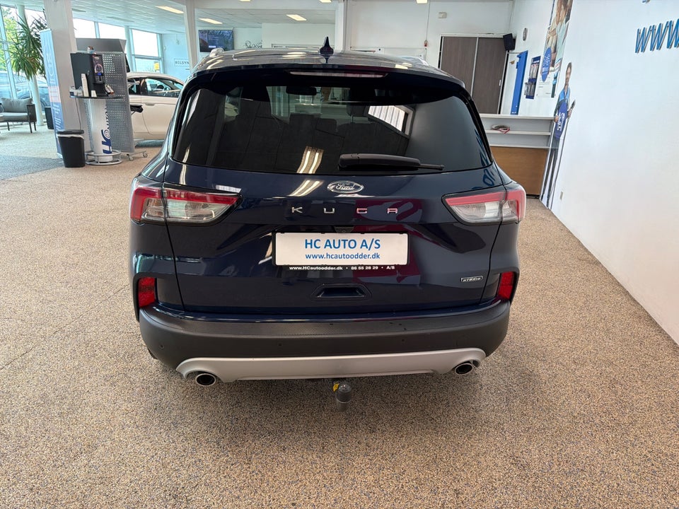 Ford Kuga 2,5 PHEV Titanium CVT 5d