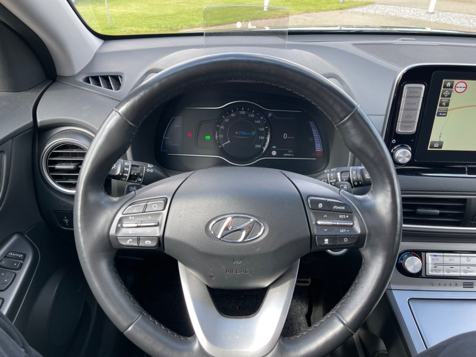 Hyundai Kona 64 EV Premium 5d