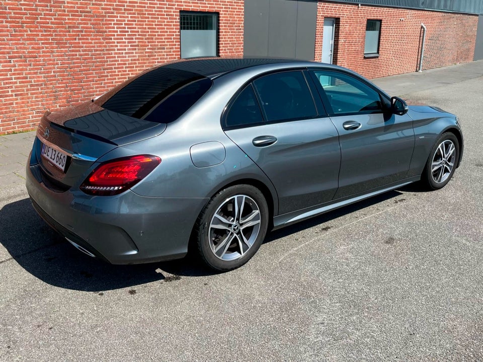 Mercedes C220 d 2,0 AMG Line Night Edition aut. 4d