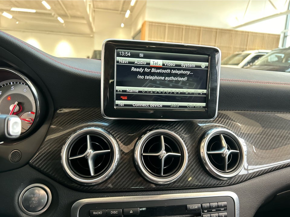 Mercedes GLA250 2,0 AMG Line aut. 4Matic 5d