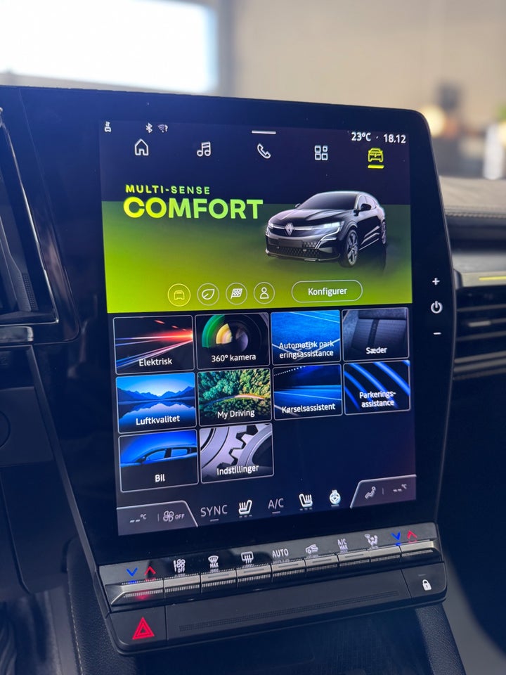 Renault Megane E-Tech 60 Iconic 5d
