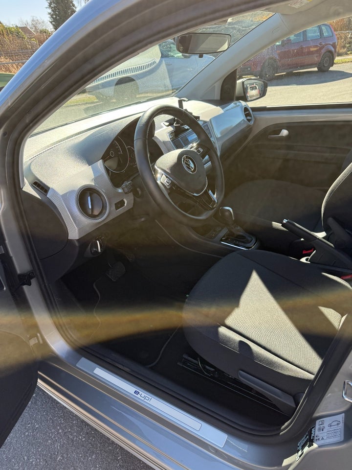 VW e-Up! Style Plus 5d