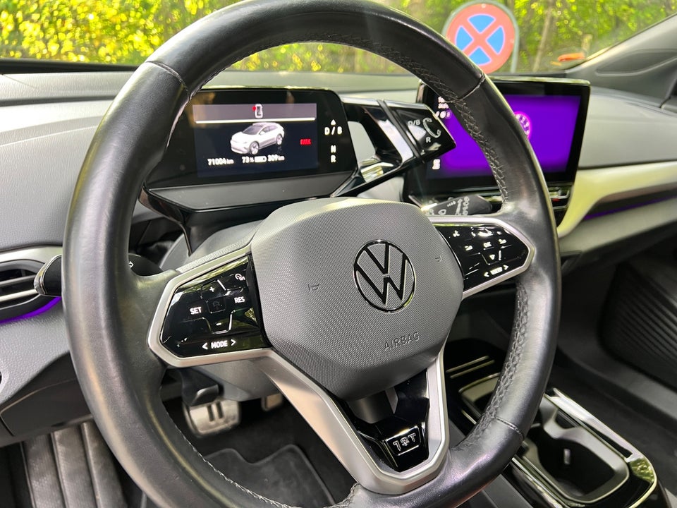 VW ID.4 77 1ST Pro 5d