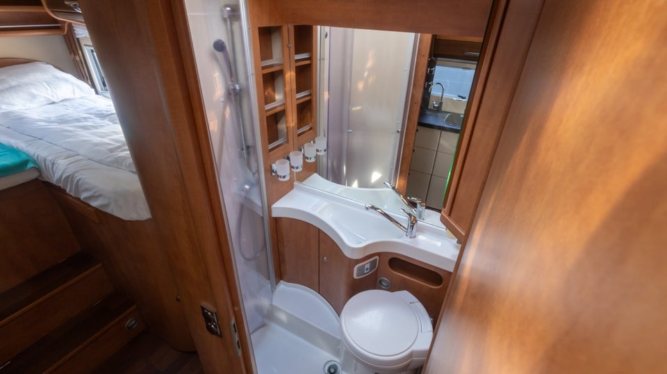 Carthago C-Tourer I143 2,3 aut. 3d