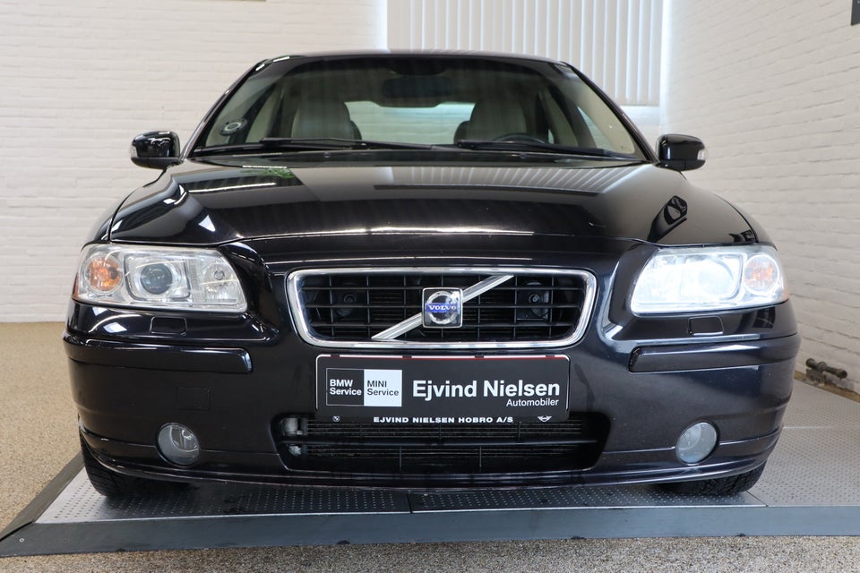 Volvo S60 2,4 140 4d