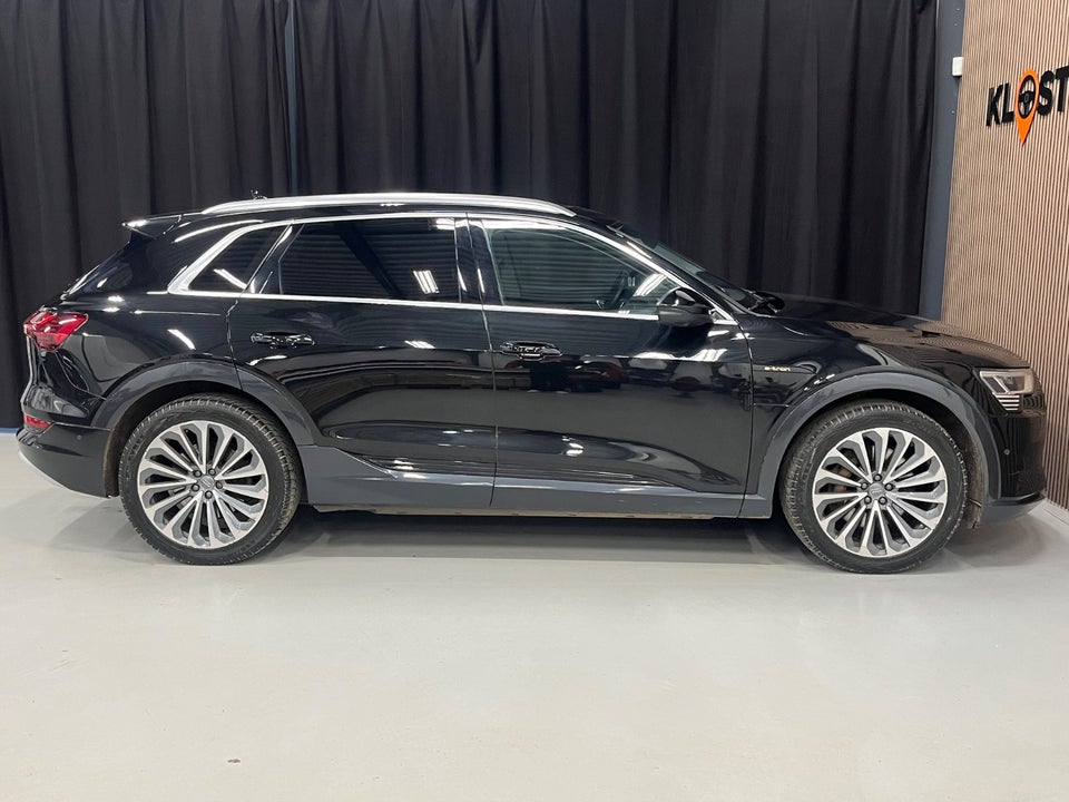 Audi e-tron 55 Advanced quattro 5d