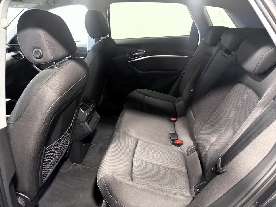 Audi e-tron 55 S-line quattro 5d