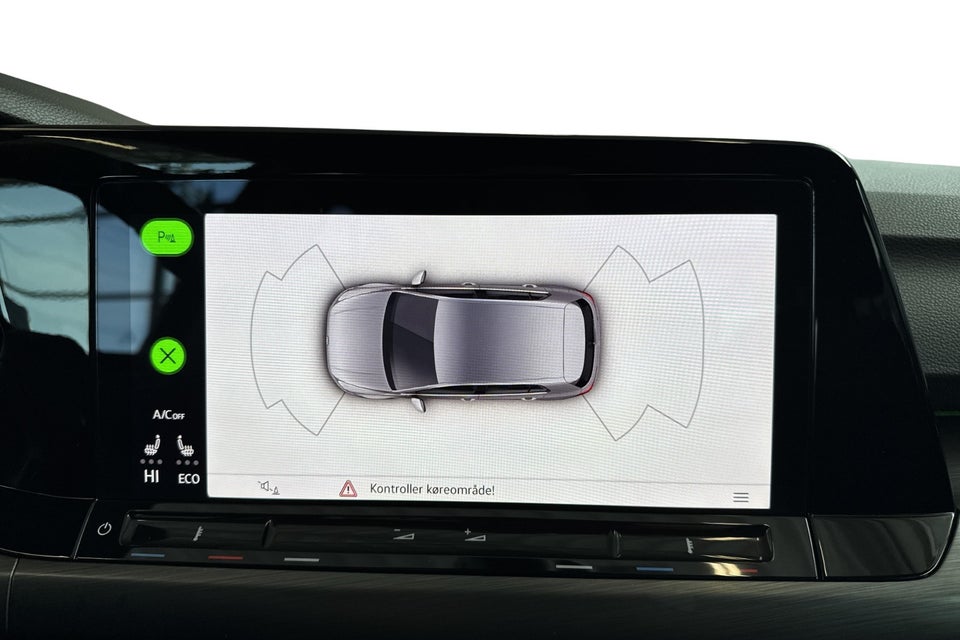 VW Golf VIII 1,4 eHybrid DSG 5d